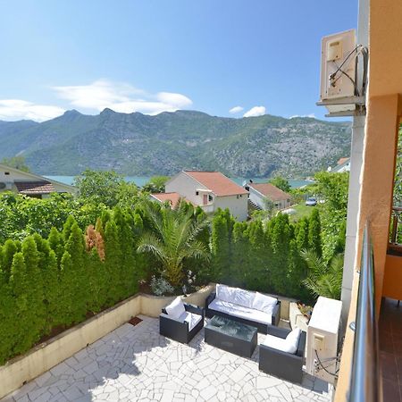 Apartments Villa Illyrik Risan Esterno foto
