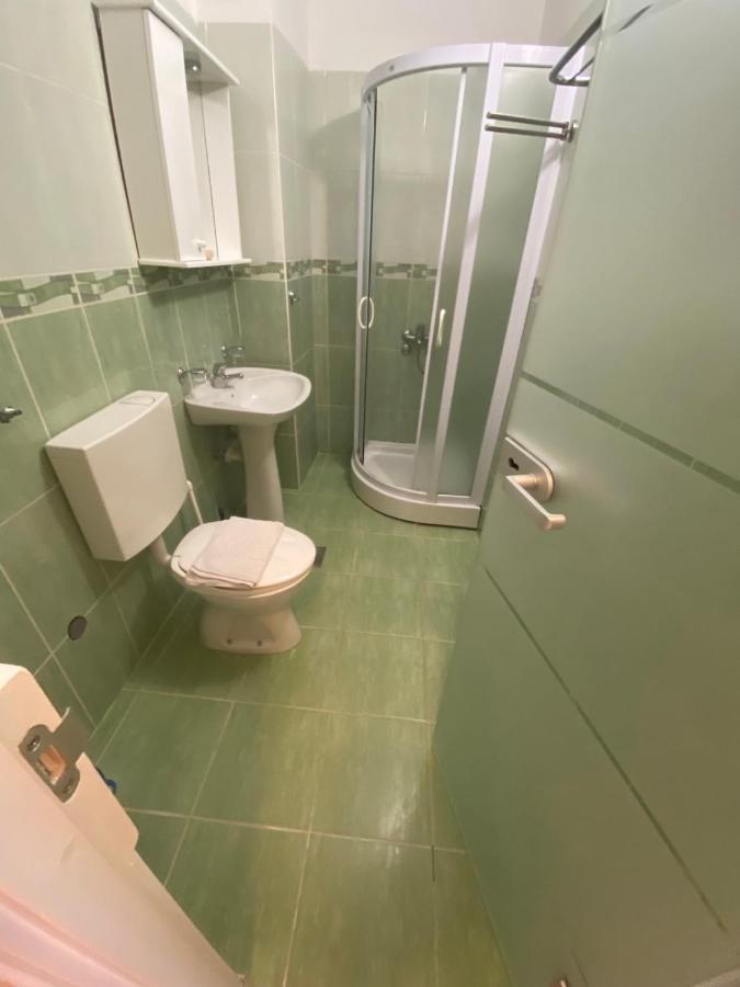 Apartments Villa Illyrik Risan Esterno foto