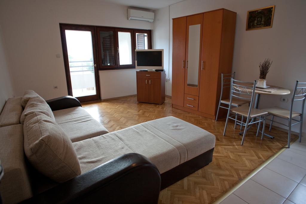 Apartments Villa Illyrik Risan Esterno foto