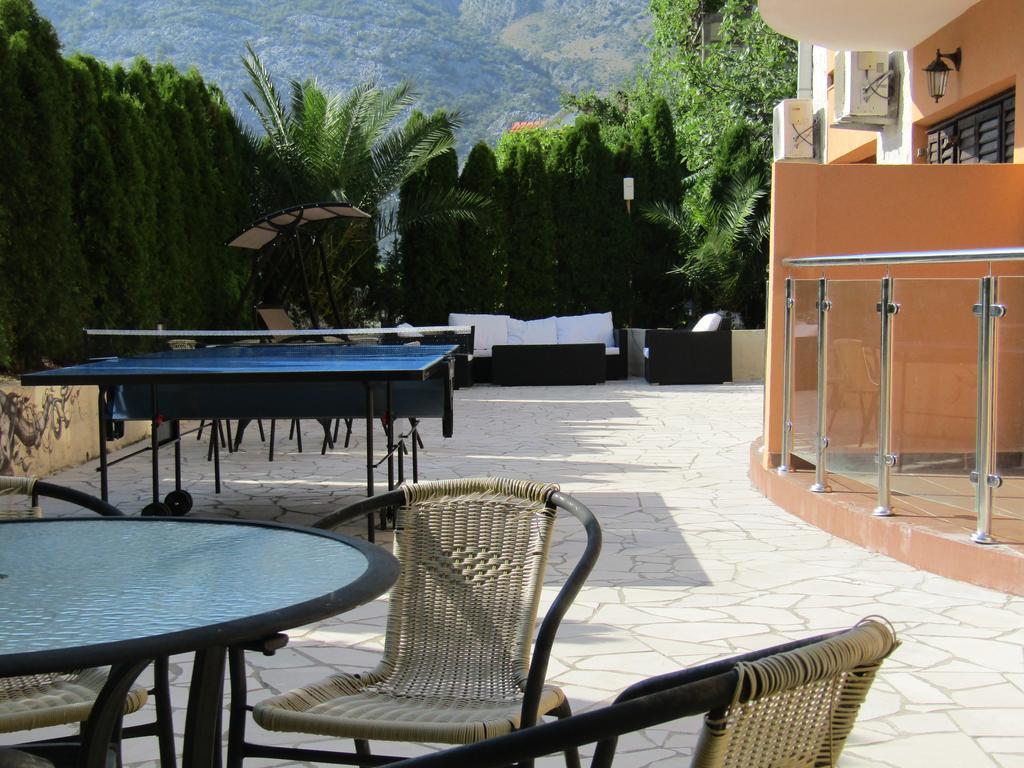 Apartments Villa Illyrik Risan Esterno foto